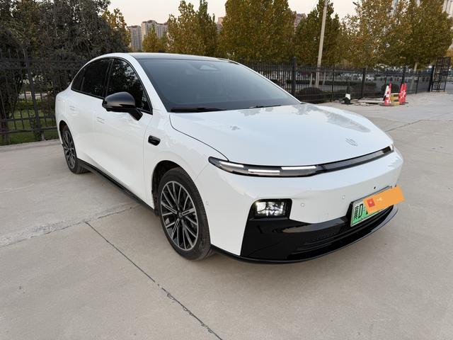 零跑汽车 零跑B01 2025 汽车图片 #3