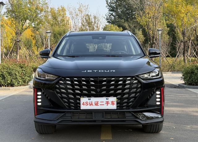 Jetour X70 PRO 2023 car image #3