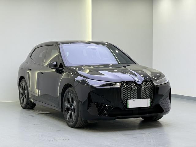 BMW iX 2022 #3 BMW iX 2022 car image #3