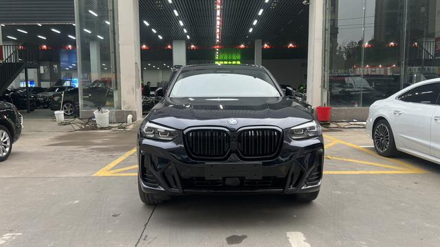 BMW iX3 2024 #3 BMW iX3 2024 car image #3