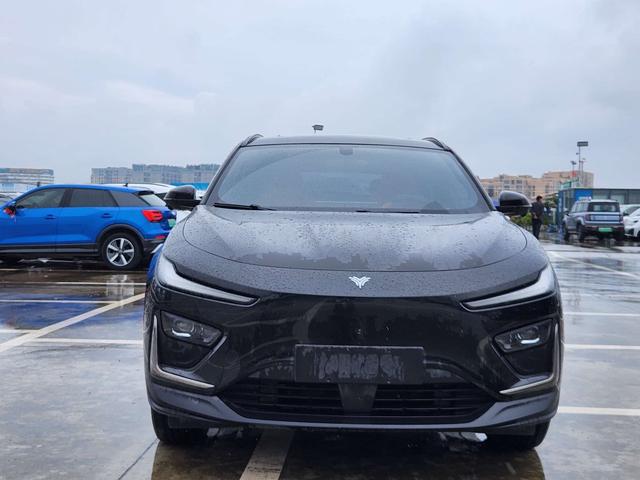 哪吒汽车 哪吒X 2024 汽车图片 #3