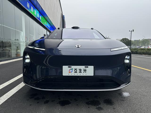 蔚来 蔚来ET9 2025 汽车图片 #3