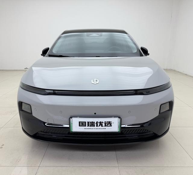 零跑汽车 零跑B01 2025 汽车图片 #3