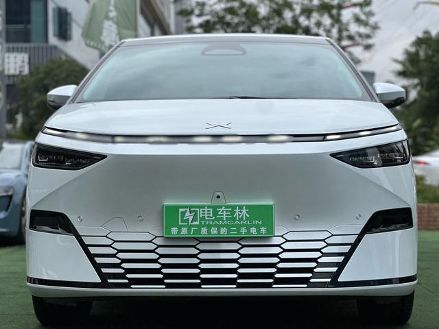 Xpeng X9 2024 #3 Xpeng X9 2024 صورة سيارة #3