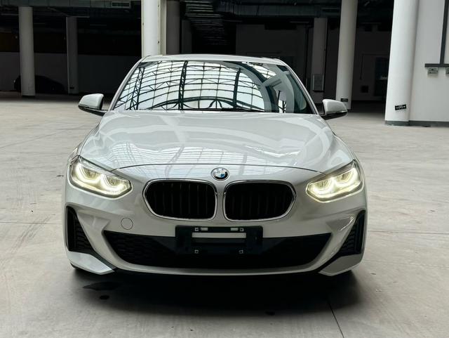 BMW 1 Series 2020 #3 BMW 1 Series 2020 car image #3