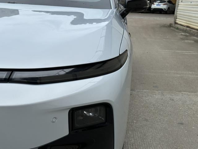 零跑汽车 零跑B01 2025 汽车图片 #3