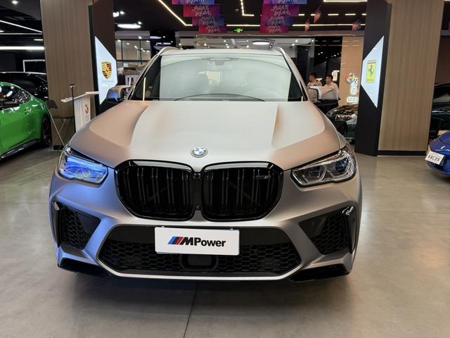 BMW X5 M 2022 car image #3