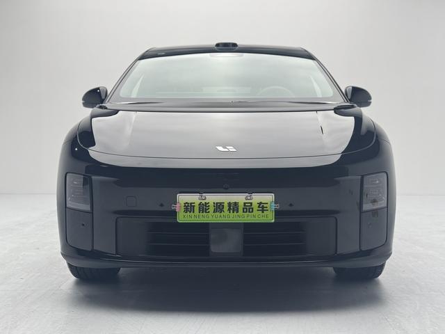 理想汽车 理想i6 2025 汽车图片 #3