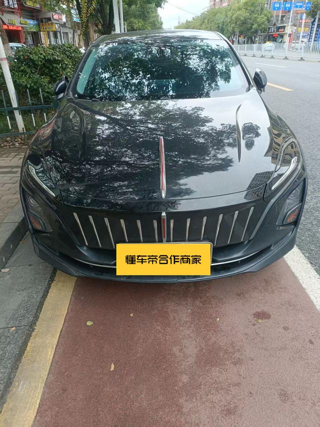 HongQi E-QM5 2022 car image #3