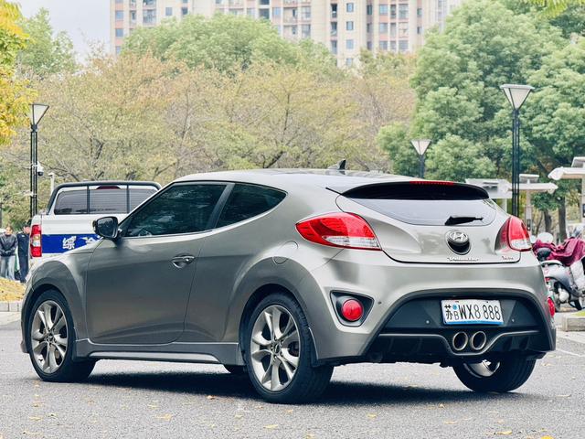Hyundai Veloster 2015 #3 Hyundai Veloster 2015 car image #3