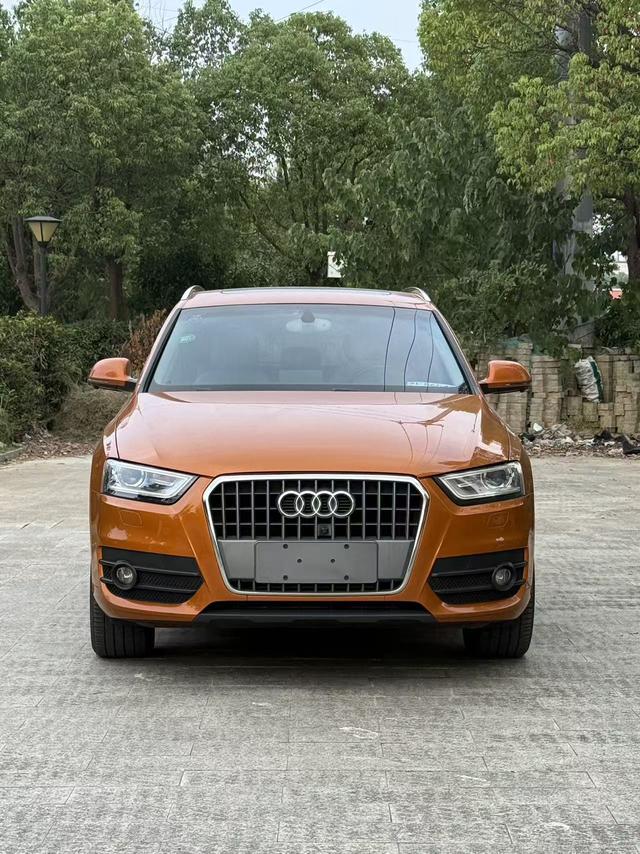 Audi Q3 (Imported) 2013 car image #3