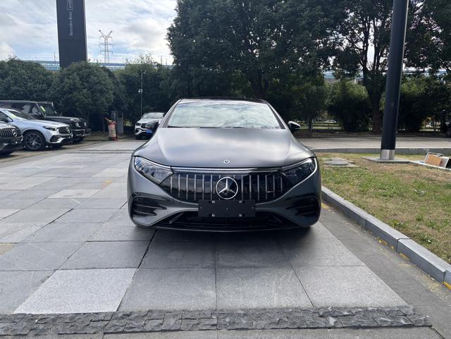 Mercedes-Benz EQS AMG 2025 imagen de coche #3