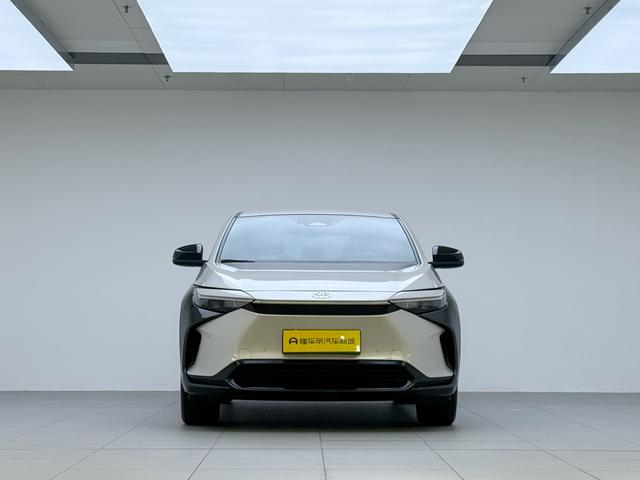 丰田 铂智4X 2023 汽车图片 #3