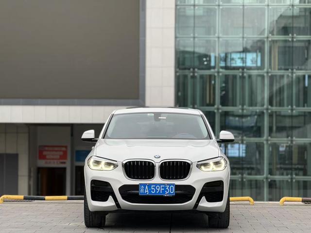 BMW X4 2020 #3 BMW X4 2020 صورة سيارة #3