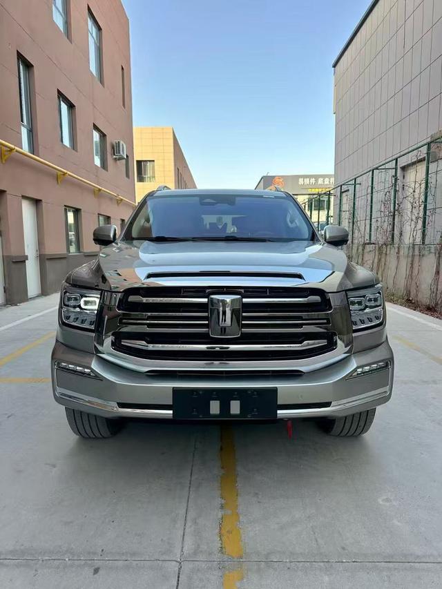 Tank 500 2025 car image #3