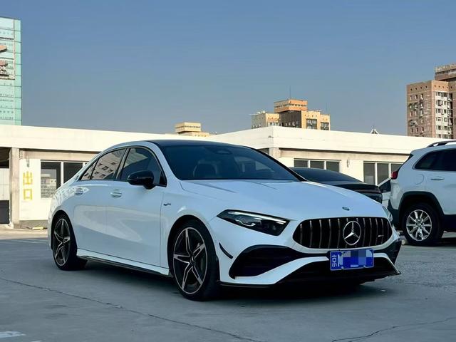 Mercedes-Benz A AMG 2024 #3 Mercedes-Benz A AMG 2024 صورة سيارة #3