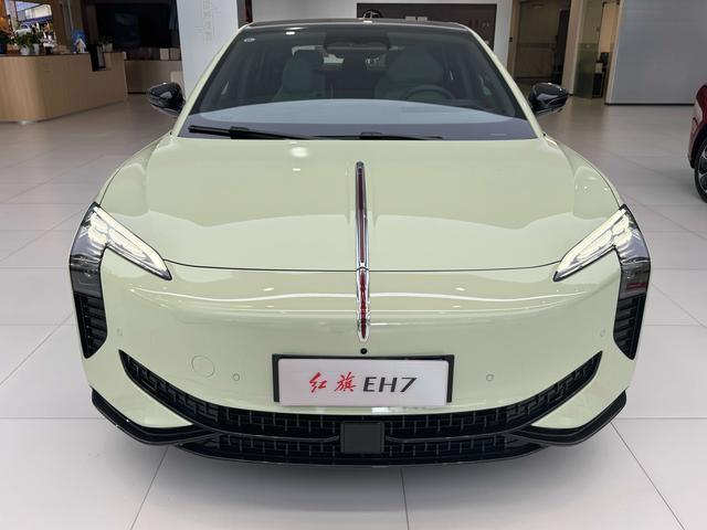 HongQi EH7 car image #3