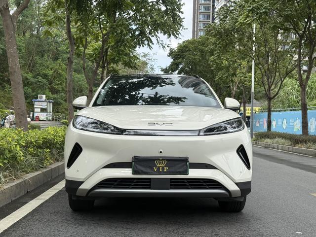 BYD Sea Lion 05 EV 2025 car image #3