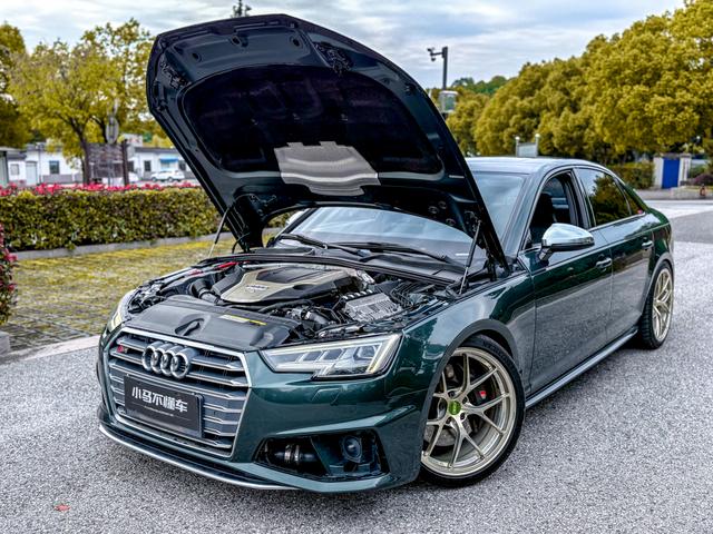 Audi S4 2019 صورة سيارة #3