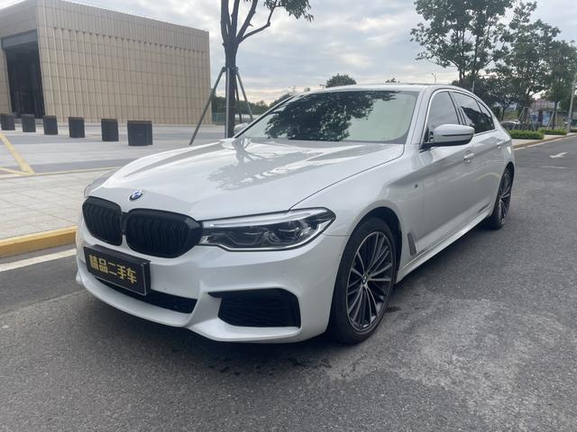 BMW M8 2020 car image #3