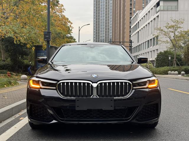 BMW M8 2021 #3 BMW M8 2021 car image #3