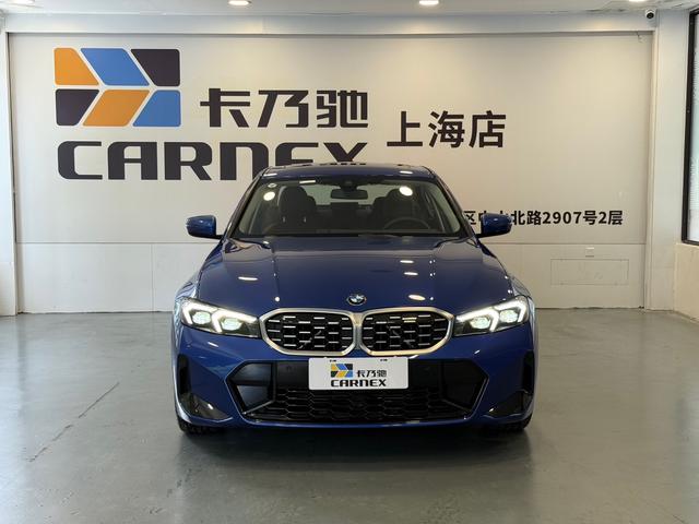 BMW M8 2023 car image #3