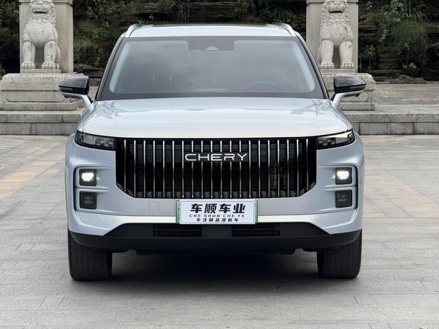 Chery Exploration 06 C-DM 2024 immagine di auto #3