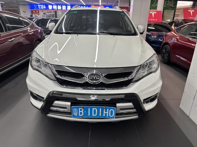BYD G3R 2015 #3 BYD G3R 2015 immagine di auto #3