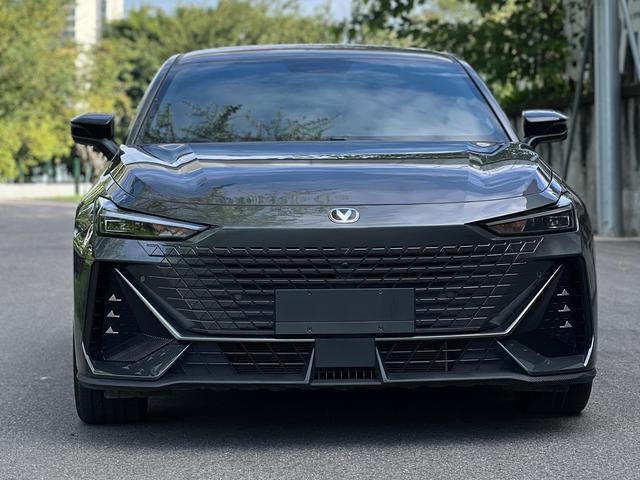 Changan BenBen LOVE 2023 car image #3