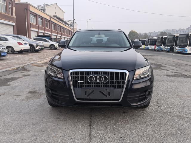 Audi TT RS 2010 #3 Audi TT RS 2010 car image #3