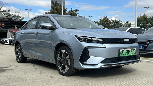 GEELY Emgrand L HiP 2023 car image #3