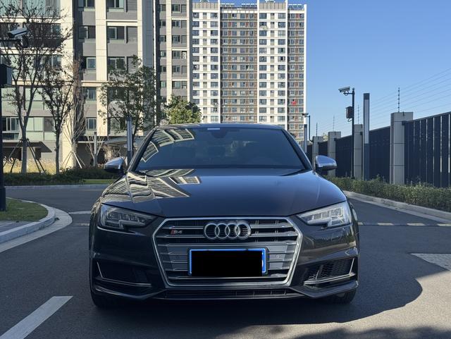 Audi S4 2018 #3 Audi S4 2018 car image #3