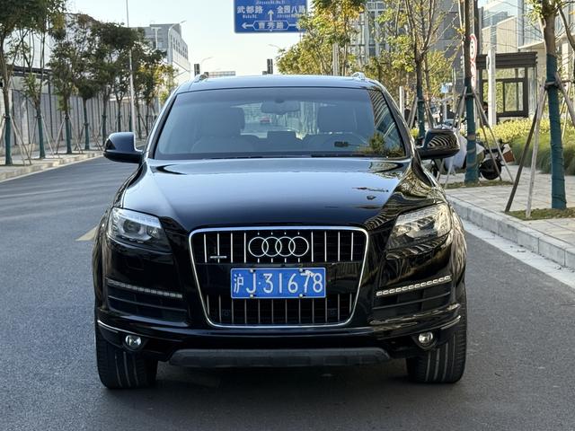 Mercedes-Benz SLK AMG 2009 car image #3