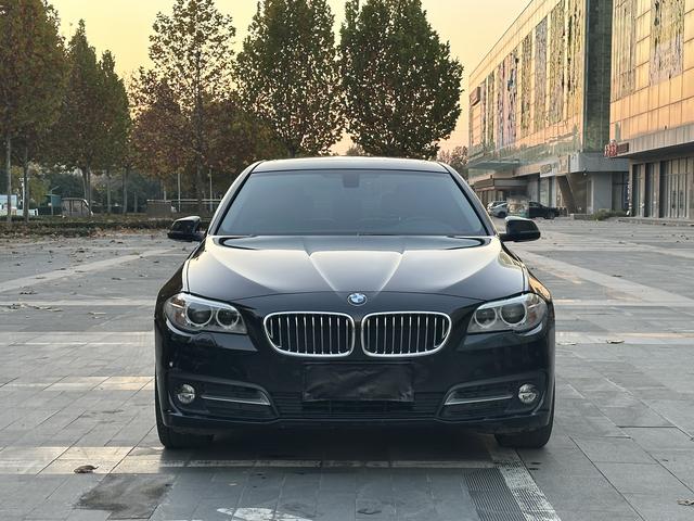 BMW i5 M60 2016 car image #3