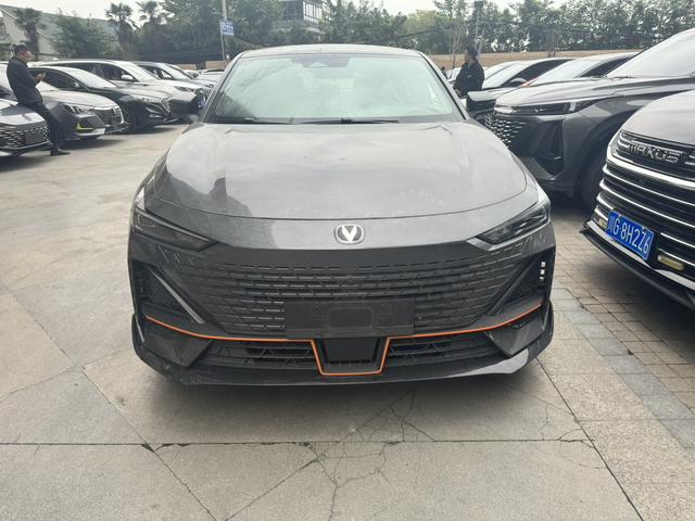 Changan BenBen 2023 صورة سيارة #3