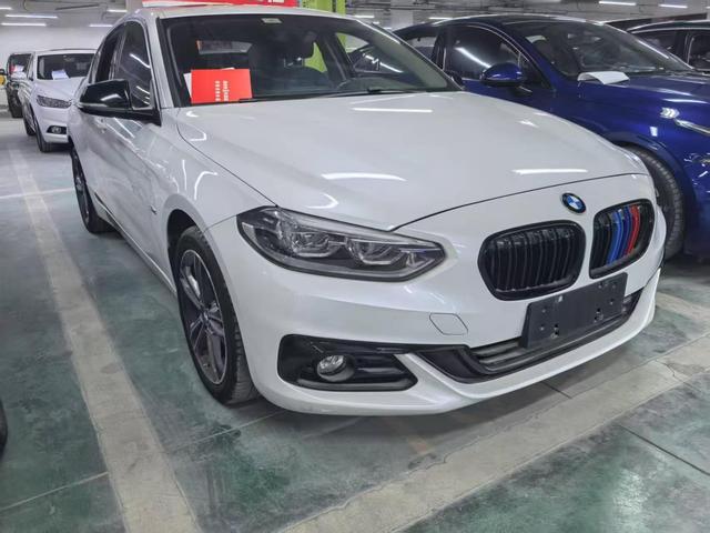 BMW X7 M60i 2017 imagen de coche #3