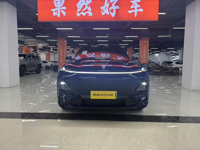 Deepal S09 2025 car image #3