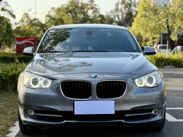 BMW 5 Series GT 2011 #3 BMW 5 Series GT 2011 immagine di auto #3