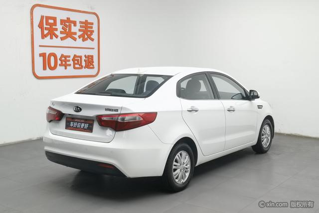 起亚 起亚K2 2013 汽车图片 #3