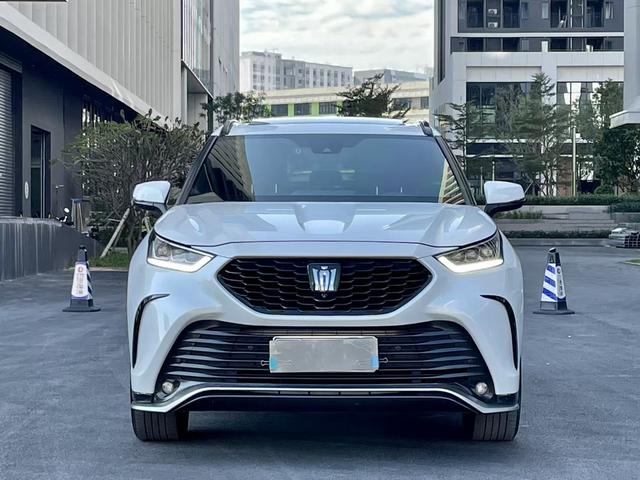 Toyota Crown Kluger 2022 #3 Toyota Crown Kluger 2022 car image #3