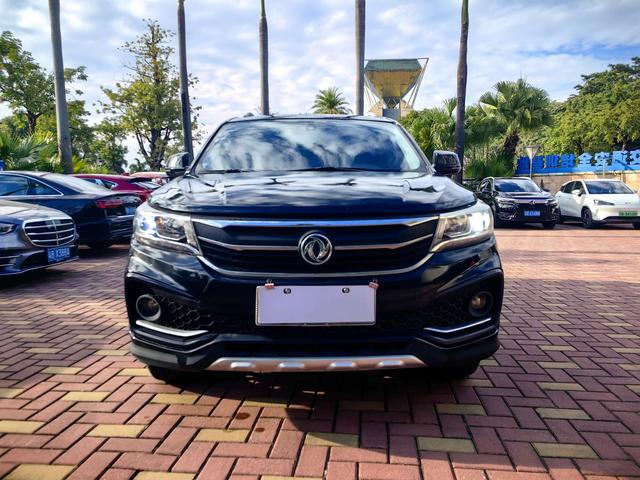 Forthing JOYEAR X5 2018 #3 Forthing JOYEAR X5 2018 car image #3