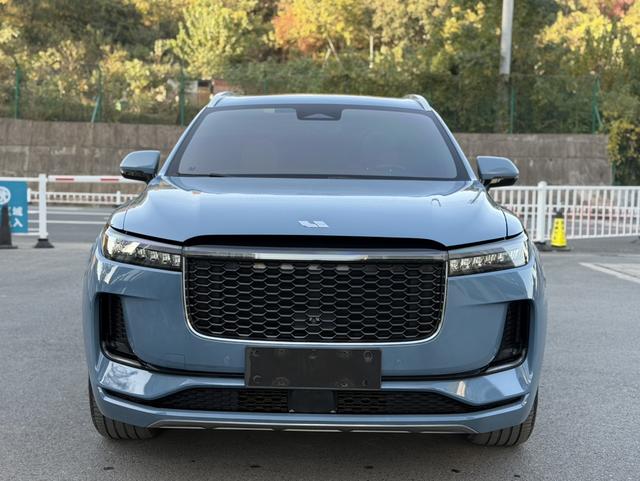 Li One 2021 صورة سيارة #3