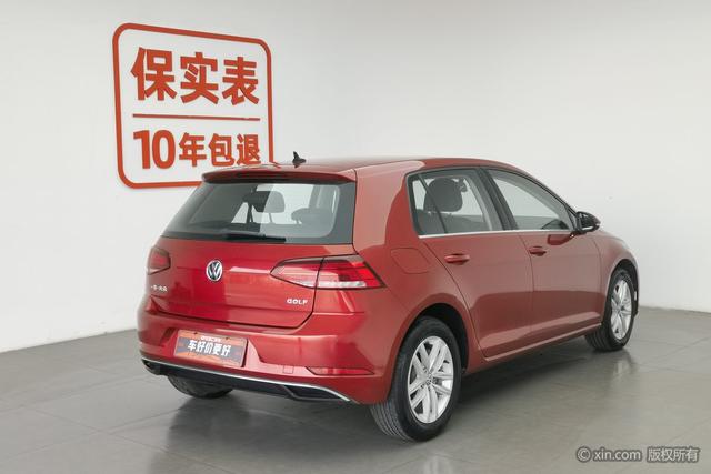 Volkswagen Golf 2019 car image #3