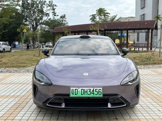 MI SU7 2025 car image #3