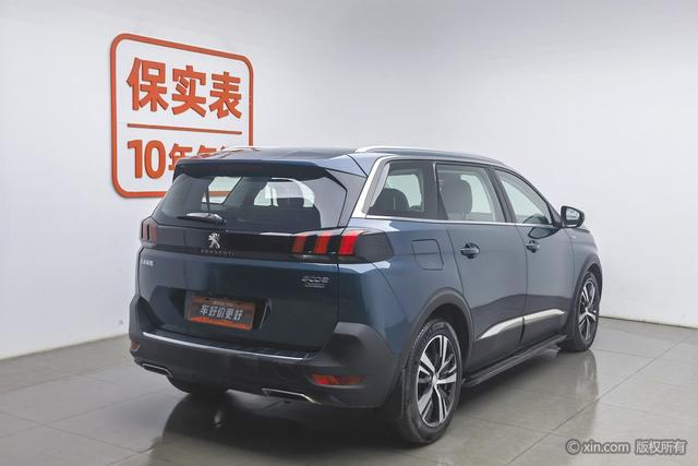 Peugeot 5008 2017 car image #3