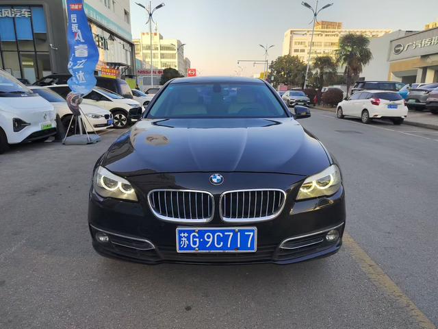 BMW 5 Series 2012 #3 BMW 5 Series 2012 car image #3