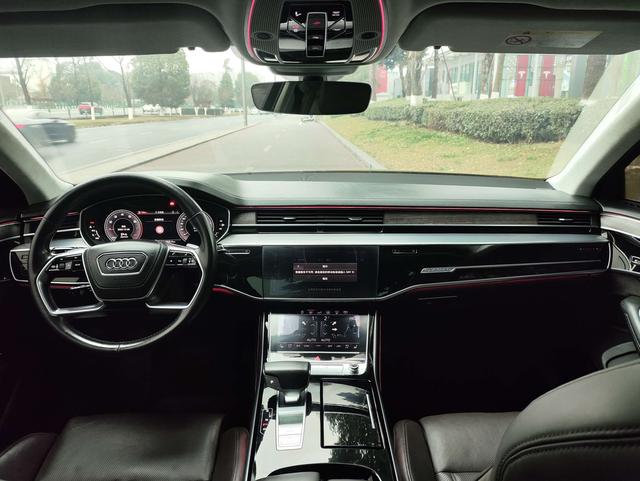 Audi A8 2020 car image #3