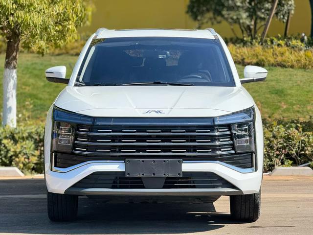 JAC X8 PLUS 2024 immagine di auto #3