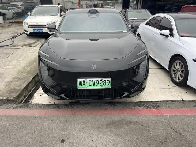 Avatr 2025 car image #3