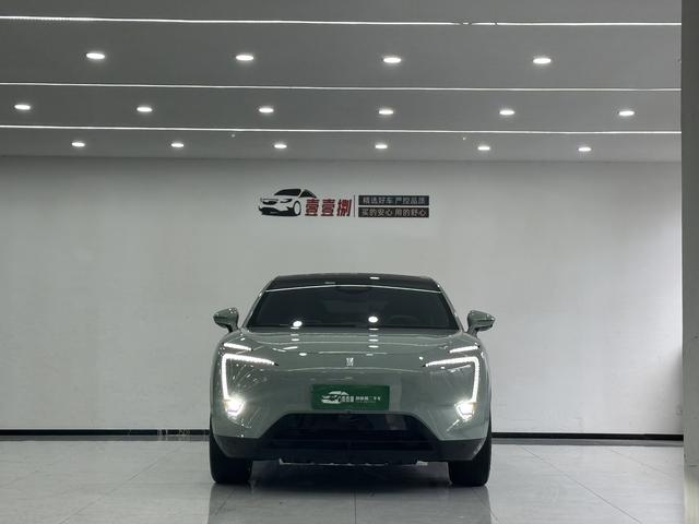 Avatr 11 2023 car image #3